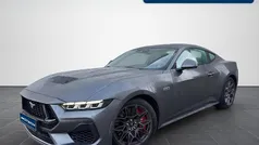 Carbonized gray/asher gray Gebraucht 2025 Ford Mustang GT Fastback Coupé | 54.980 € (Fairer Preis)