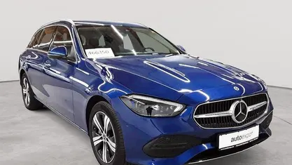 Gebraucht Mercedes C300e Avantgarde 204 PS (150 kW) 2023 Spektralblau metallic Kombi