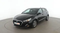 Schwarz Gebraucht 2018 Hyundai i30 Passion Limousine | 13.460 € (Fairer Preis)