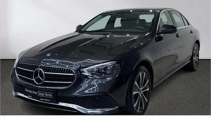Gebraucht 2020 Mercedes E300 Avantgarde Limousine | 34.770 € (Fairer Preis)