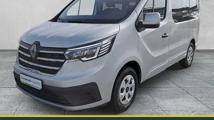 Neu Renault Trafic Evolution 150 PS (110 kW) 2025 Van / Kleinbus