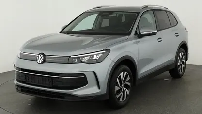 Oyster silver metallic Neu 2025 VW Tiguan Life SUV | 39.495 € (Fairer Preis)