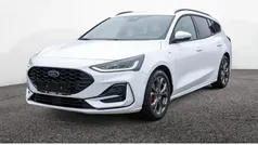 Gebraucht 2025 Ford Focus ST-Line Limousine | 28.650 € (Fairer Preis)