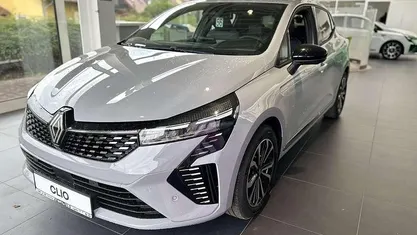 Rafalgrau metallic Neu 2025 Renault Clio V Techno Limousine | 21.690 € (Fairer Preis)