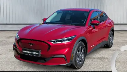 Gebraucht Ford Mustang Mach-E Extended Range 216 kW (294 PS) 2021 Rot SUV