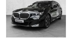 Schwarz Gebraucht 2024 BMW 520 M Sport Kombi | 52.990 € (Superpreis)
