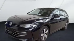 Grenadillschwarz metallic Gebraucht 2025 VW Passat Business Kombi | 34.930 € (Superpreis)