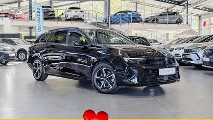 Usata Opel Astra 131 CV (96 kW) 2024 Nero Utilitaria