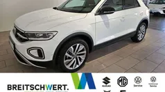 Gebraucht 2024 VW T-Roc Move SUV | 30.850 € (Fairer Preis)
