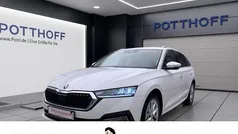 Weiss Gebraucht 2023 Skoda Octavia Style Kombi | 21.577 € (Fairer Preis)