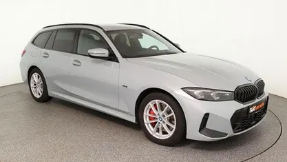 Gebraucht BMW 330e M Sport 215 PS (158 kW) 2022 Kombi
