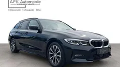 Gebraucht 2022 BMW 320 Advantage Kombi | 23.990 € (Fairer Preis)