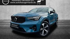 Blau Gebraucht 2024 Volvo XC40 Plus SUV | 38.222 € (Fairer Preis)