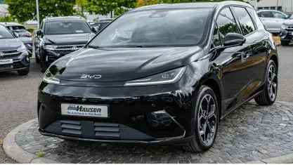 Neu BYD Dolphin Comfort 155 kW (212 PS) 2026 Schwarz Kleinwagen