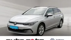 Silber Gebraucht 2024 VW Golf VIII Life Kombi | 25.680 € (Fairer Preis)