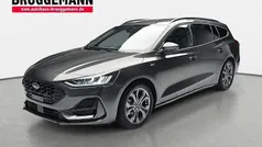Grau Neu 2025 Ford Focus ST-Line X Kombi | 28.990 € (Fairer Preis)