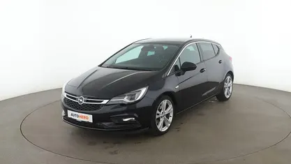 Blau Gebraucht 2018 Opel Astra Ultimate Limousine | 17.870 € (Fairer Preis)