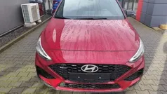 Ultimate red Neu 2025 Hyundai i30 N Line Limousine | 28.450 € (Fairer Preis)