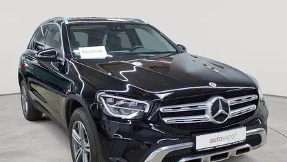 Gebraucht Mercedes GLC300e Exclusive 194 PS (142 kW) 2021 Schwarz SUV