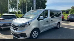 Silber Gebraucht 2023 Renault Trafic Life Van | 33.980 € (Fairer Preis)