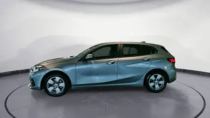 Gebraucht BMW 118 Advantage 136 PS (100 kW) 2022 Silber Kleinwagen