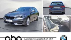 Grau Gebraucht 2021 BMW 120 Advantage Kleinwagen | 22.860 € (Fairer Preis)