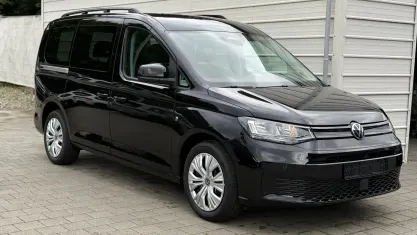 Neu VW Caddy Maxi 122 PS (89 kW) 2025 Schwarz Van / Kleinbus