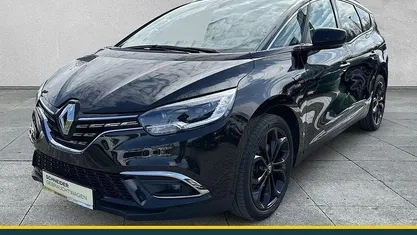 Blackpearlschwarz Gebraucht 2022 Renault Grand Scénic IV Black Edition Van / Kleinbus | 24.490 € (Fairer Preis)