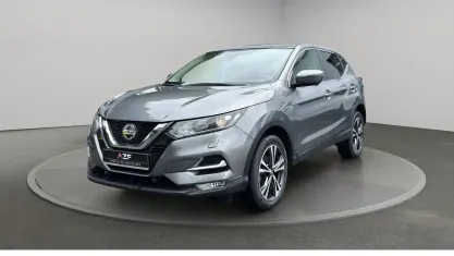 Gebraucht Nissan Qashqai N-Connecta 140 PS (102 kW) 2019 Gun metallic SUV