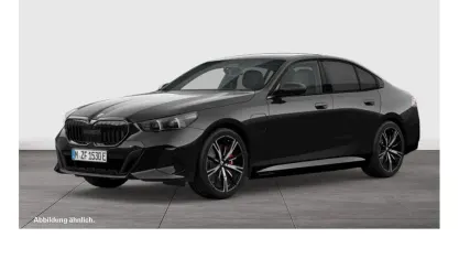 Gebraucht BMW 550e M Sport 313 PS (230 kW) 2025 Schwarz Limousine