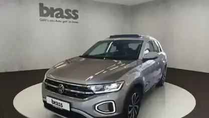 Gebraucht VW T-Roc Style 150 PS (110 kW) 2023 Pyrit silber metallic SUV