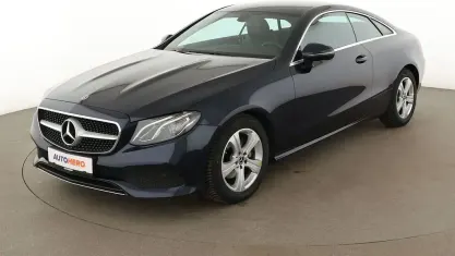 Gebraucht Mercedes E200 Avantgarde 184 PS (135 kW) 2017 Blau Coupé