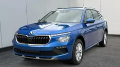 Moonweiß perleffekt/weiß Neu 2025 Skoda Kamiq Selection SUV | 29.730 € (Fairer Preis)