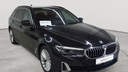 Gebraucht BMW 520 Luxury Line 190 PS (139 kW) 2022 Saphirschwarz metallic Limousine