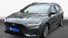 Grau Neu 2024 Ford Focus ST-Line Limousine | 26.950 € (Superpreis)