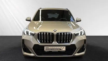 Gebraucht BMW X1 M Sport 136 PS (100 kW) 2025 Spacesilber metallic SUV