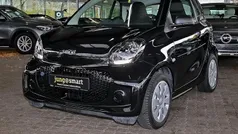 Bodypanels in black Gebraucht 2021 Smart ForTwo Electric Drive Kleinwagen | 8.890 € (Fairer Preis)