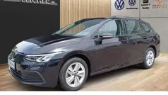 Deep black perleffekt Gebraucht 2023 VW Golf VIII Life Kombi | 23.990 € (Fairer Preis)
