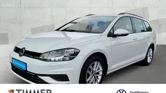 Weiß Gebraucht 2020 VW Golf VII Comfortline Kombi | 17.430 € (Fairer Preis)