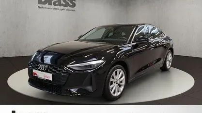 Mythosschwarz metallic Gebraucht 2025 Audi A5 Basis Coupé | 43.900 € (Fairer Preis)