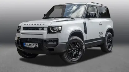 Neu Land Rover Defender S 200 PS (147 kW) 2026 Fuji white SUV