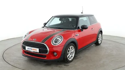 Gebraucht Mini Cooper 136 PS (100 kW) 2019 Rot Kleinwagen