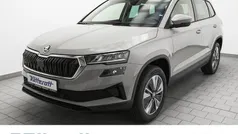 Gebraucht 2023 Skoda Karoq Selection SUV | 35.450 € (Fairer Preis)