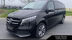 Gebraucht 2023 Mercedes V300 Avantgarde Van / Kleinbus | 54.850 € (Superpreis)