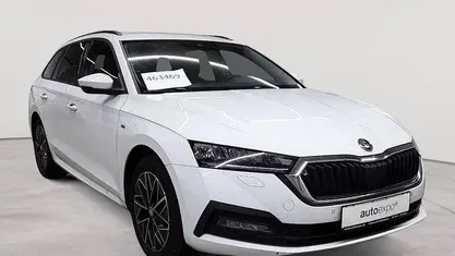 Candyweiß uni Gebraucht 2022 Skoda Octavia Clever Kombi | 18.990 € (Guter Preis)