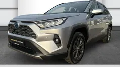 Gebraucht 2024 Toyota RAV4 Hybrid Team SUV | 45.990 € (Teuer)