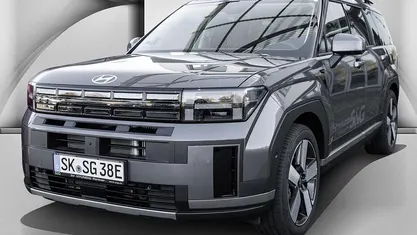 Gebraucht Hyundai Santa Fe Techniq 253 PS (186 kW) 2025 Magnetic grey SUV