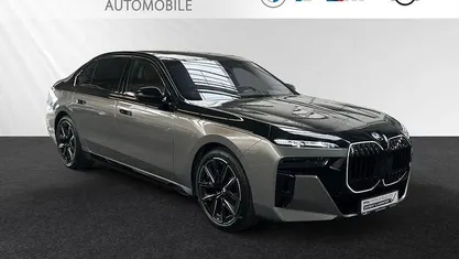 Gebraucht BMW 740 M Sport 299 PS (219 kW) 2025 Limousine