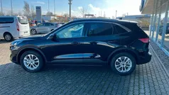 Obsidianschwarz metallic Gebraucht 2024 Ford Kuga Titanium SUV | 27.400 € (Guter Preis)