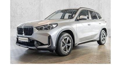 Second-hand BMW X1 Shadowline 218 CP (160 kW) 2024 Argintiu SUV